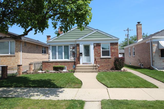 5539 N  Lotus Ave, Chicago, IL 60630