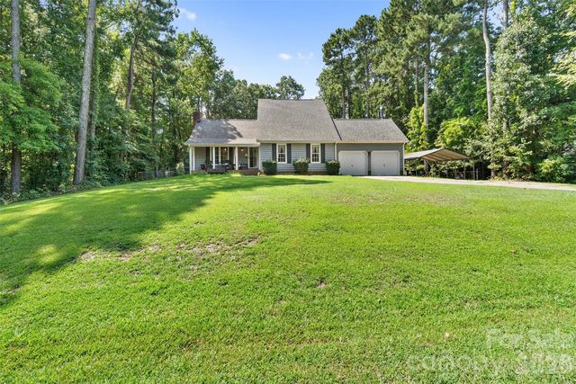 302 Nottingham Way, Wadesboro, NC 28170
