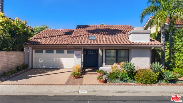 4016 Astaire Ave, Culver City, CA 90232