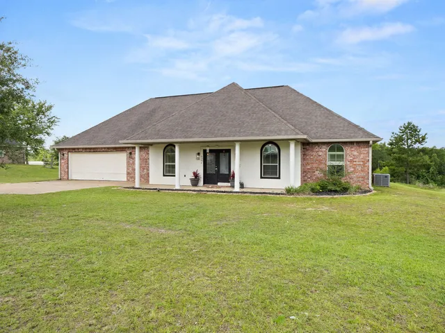 638 Stanley Rd, Leesville, LA 71446