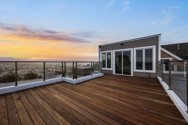 1123 Green St, San Francisco, CA 94109