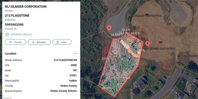 213 Flagstone Dr #7, King, NC 27021