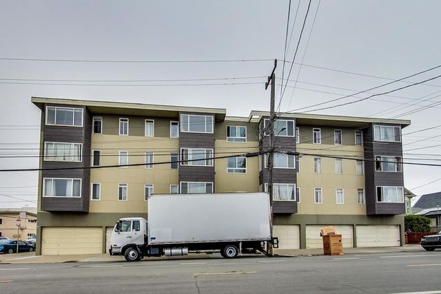 4350 Kirkham St #206, San Francisco, CA 94122