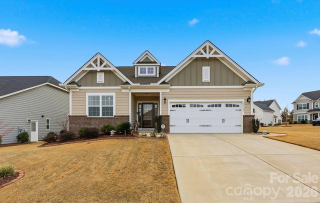1157 Overlake Dr, Belmont, NC 28012