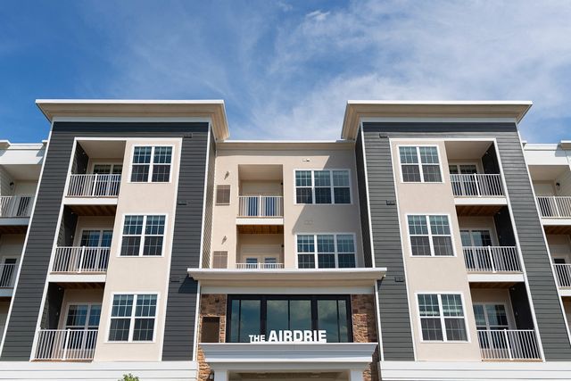 9 E  Central Ave #214, Paoli, PA 19301