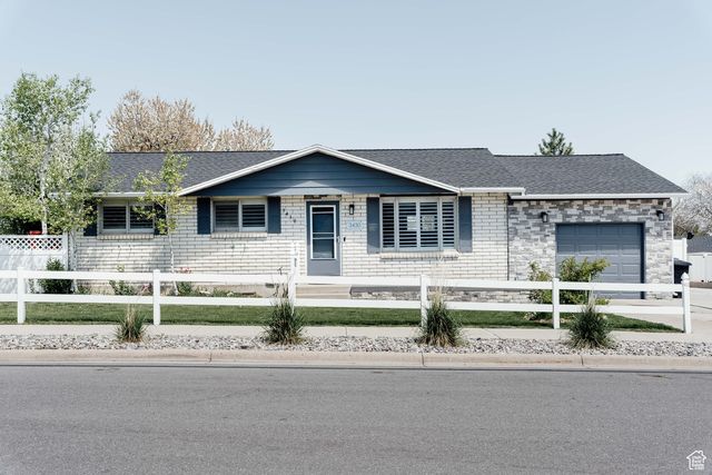 3430 W  Queenswood Dr, Taylorsville, UT 84129
