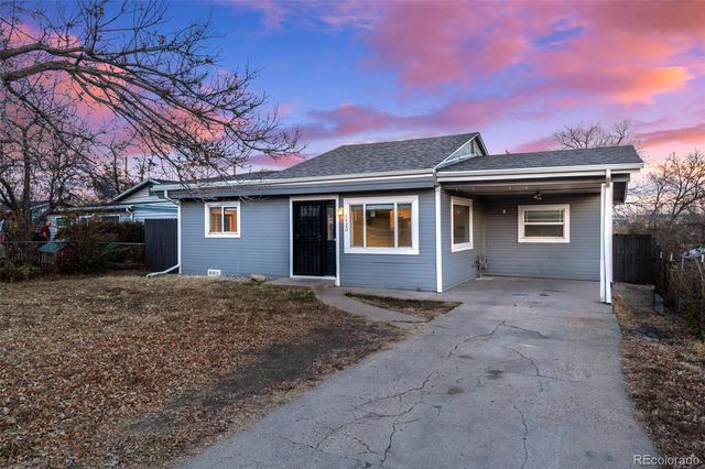 3420 S Canosa Court, Englewood, CO 80110