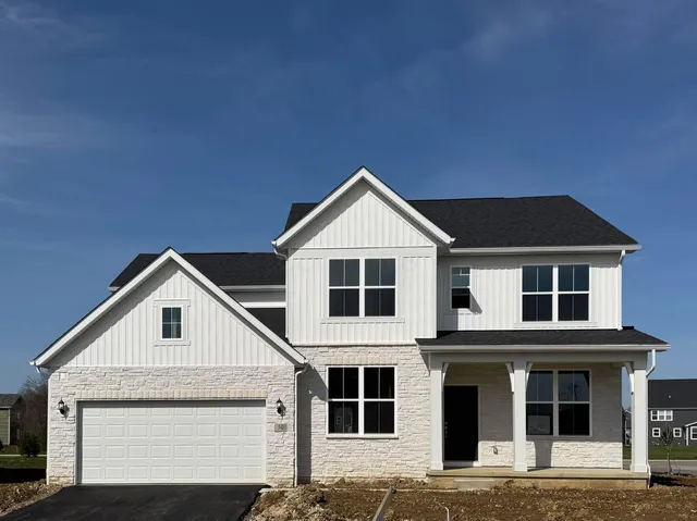 30 Shadow Oak Loop #14043, Delaware, OH 43015