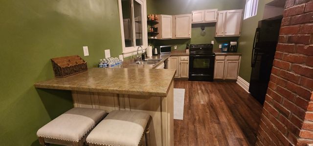 3114 Terrace St, Pittsburgh, PA 15213