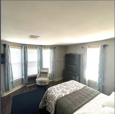 2253 Derry St #201, Harrisburg, PA 17104