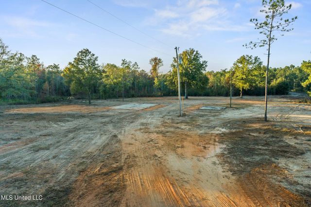 Grimes Rd, Leakesville, MS 39451