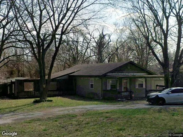906 N  Homewood Ave, Springfield, MO 65803