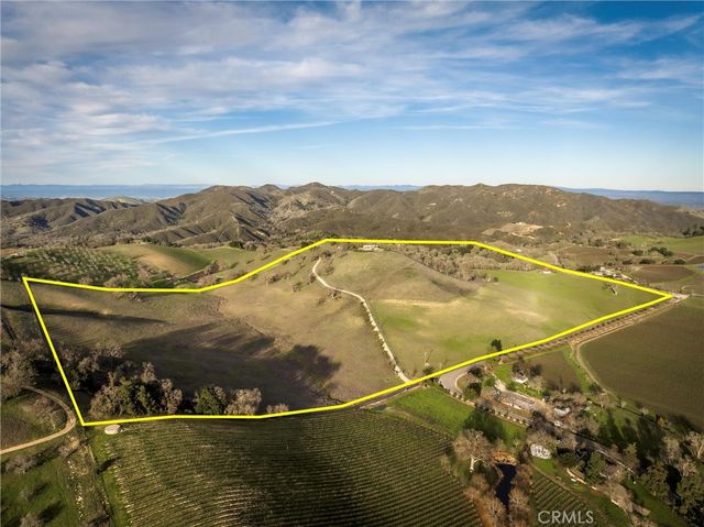 9308 Chimney Rock Rd, Paso Robles, CA 93446