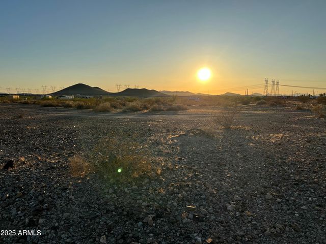66XX S 352nd Avenue #'-', Tonopah, AZ 85354