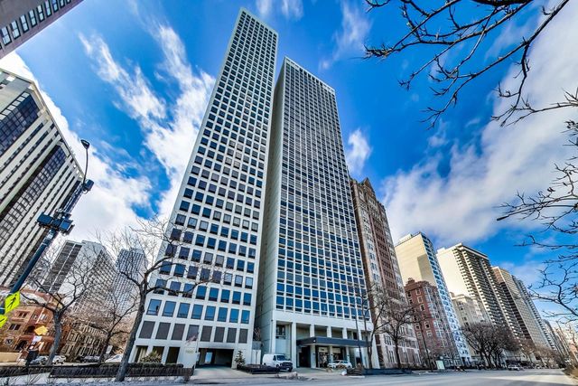 1100 N  Lake Shore Dr #19C, Chicago, IL 60611