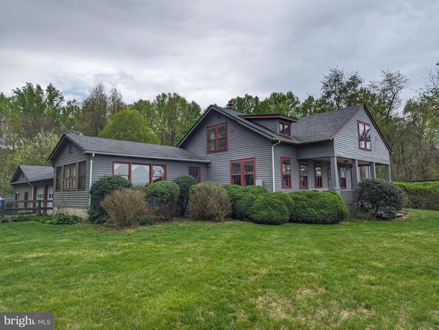 6506 Tapps Ford Rd, Hume, VA 22639
