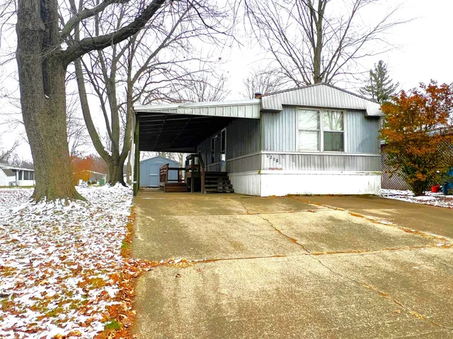 1218 Borah St, Olney, IL 62450