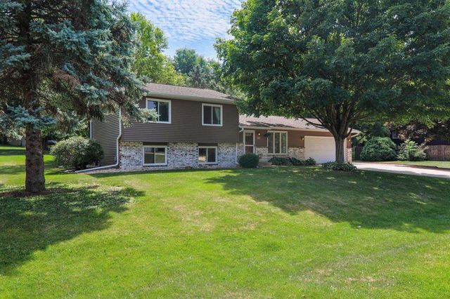 3999 Sunnyvale Drive, Deforest, WI 53532