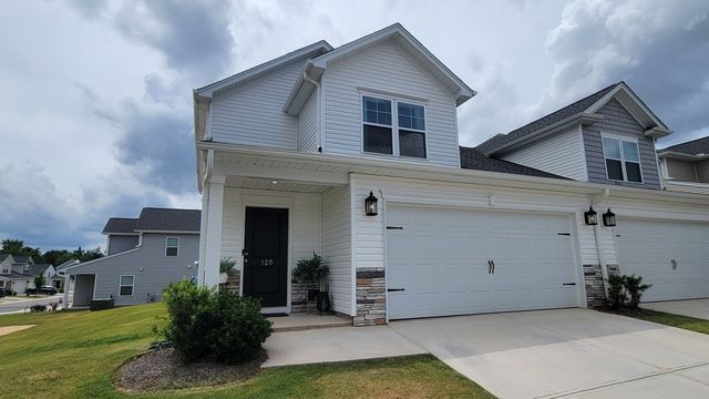 120 Paddock Glen Dr, Greenville, SC 29607