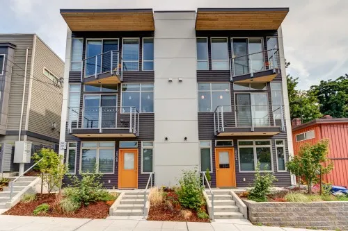 2806A 14th Ave W, Seattle, WA 98119