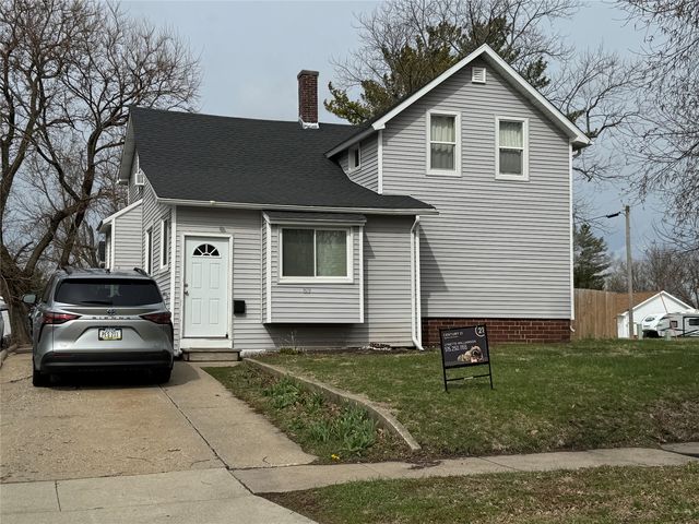 819 Division St, Boone, IA 50036