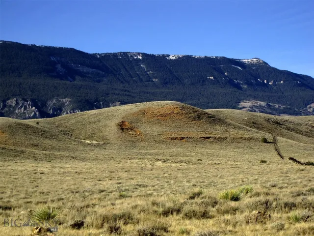 Deadman Creek Rd, Bridger, MT 59014