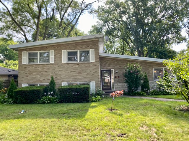 400 Locust Rd, Wilmette, IL 60091