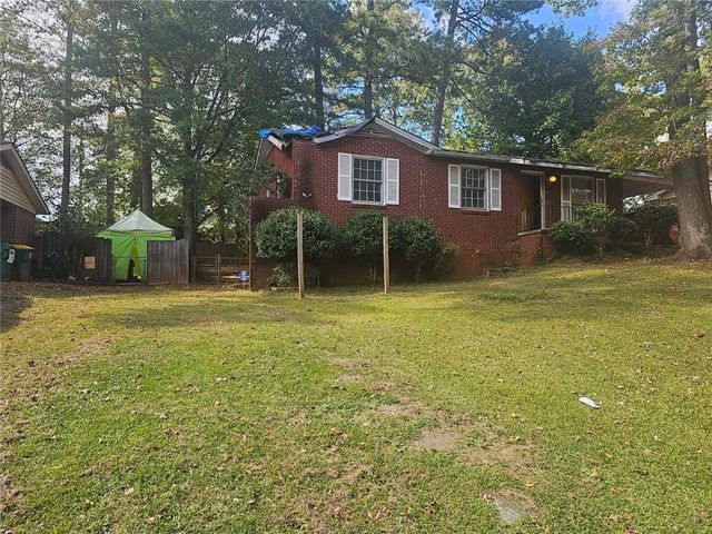 5971 Spruce Ave, Forest Park, GA 30297