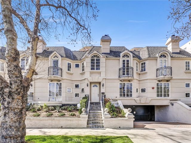 309 N  Almont Dr, Beverly Hills, CA 90211