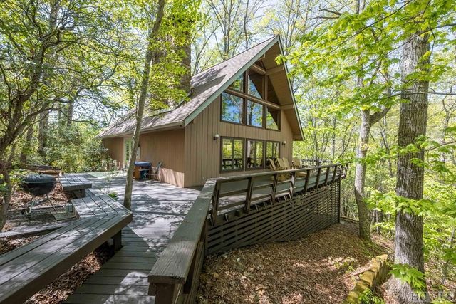688 Caney Fork Rd, Cullowhee, NC 28723