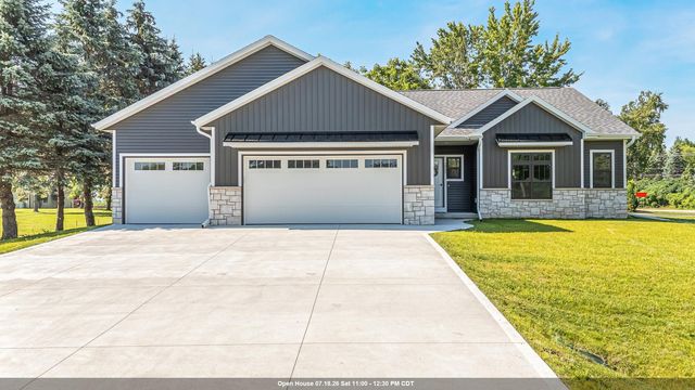 2005 Ridge Haven Ln, Appleton, WI 54913