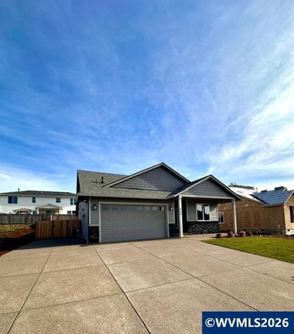 464 NE Cedar St, Sublimity, OR 97385