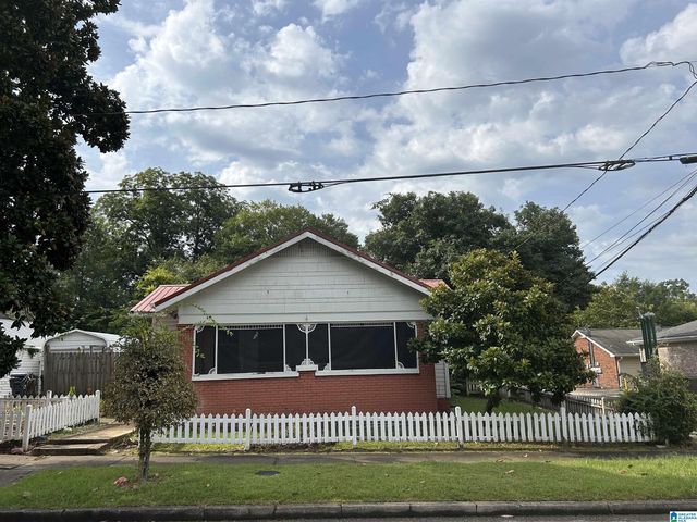 318 E  16th St, Anniston, AL 36207