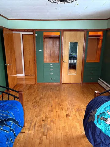 37 Cedar St, East Millinocket, ME 04430