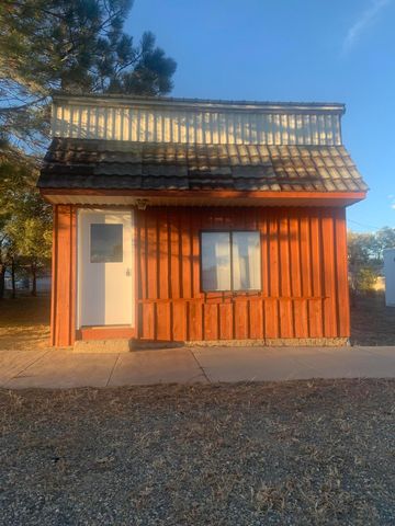 306 Maxwell Ave, Maxwell, NM 87728