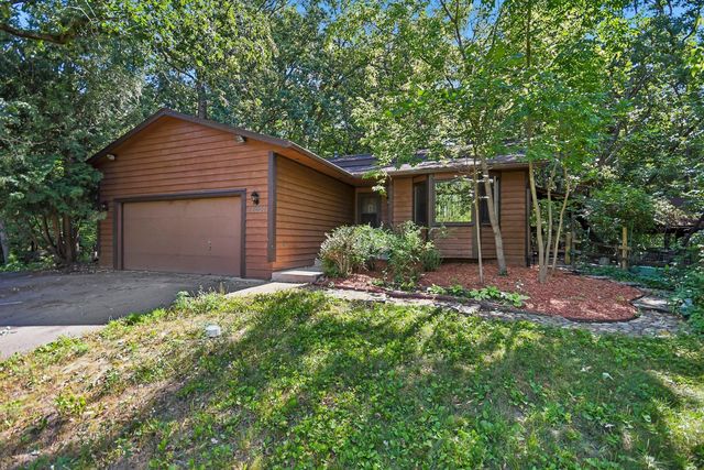 17661 Blackfoot St NW, Andover, MN 55304