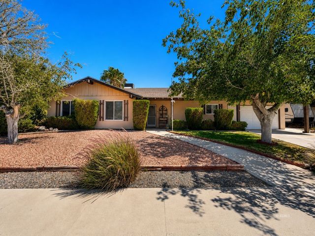608 Peg St, Ridgecrest, CA 93555
