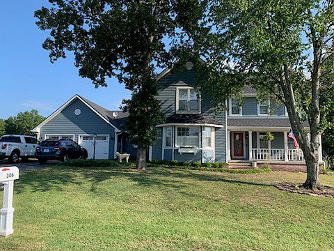 306 Lakeview Ln, Carl Junction, MO 64834