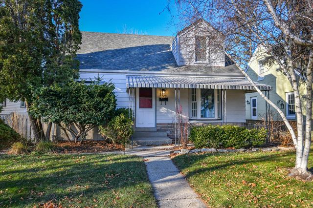 3325 South Quincy AVENUE, Milwaukee, WI 53207