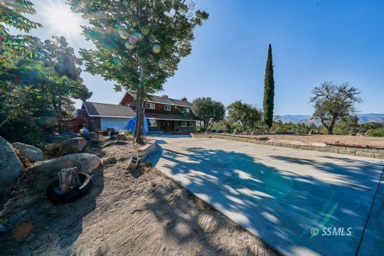 201 Evans Rd, Wofford Heights, CA 93285