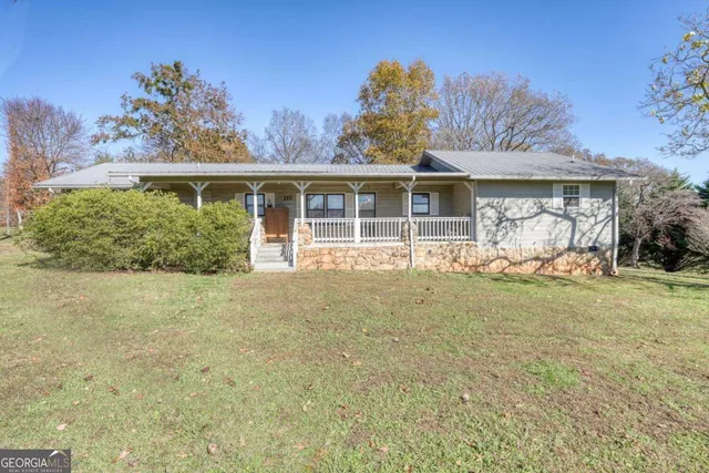 431 Clear Creek Rd, Ellijay, GA 30536