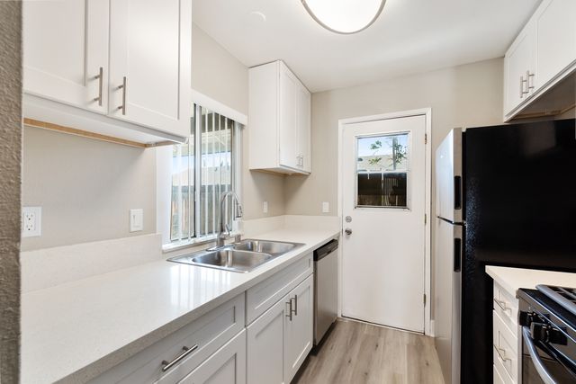 24196 Myers Ave #11B, Moreno Valley, CA 92553