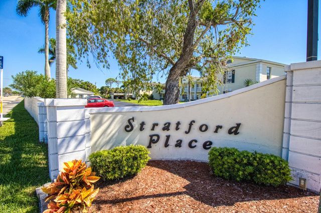13520 Stratford Place Cir, Fort Myers, FL 33919