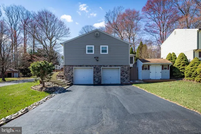 274 Birch St, Newark, DE 19711