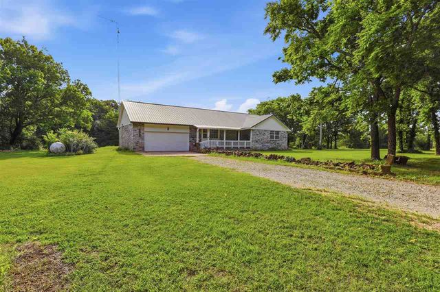 7250 E  Brake Rd, Newkirk, OK 74647