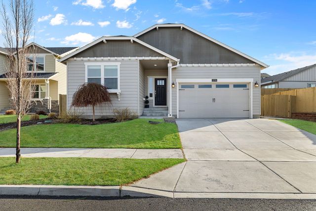 2770 SW 46th Ct, Redmond, OR 97756