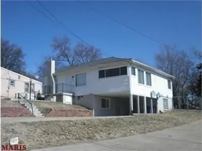 5988 Dupree Ave, Saint Louis, MO 63135