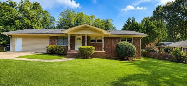 1156 E  Fayetteville Rd, Riverdale, GA 30296