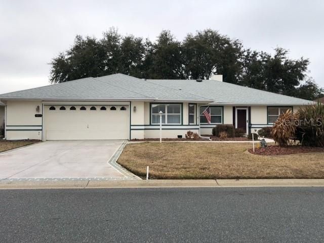 5811 Princess Caroline Pl, Leesburg, FL 34748