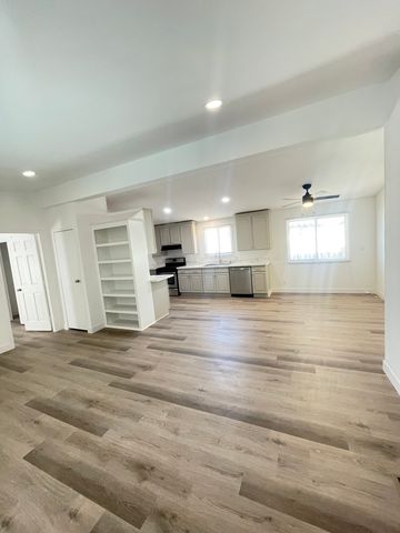 6897 Rea Ave, California City, CA 93505